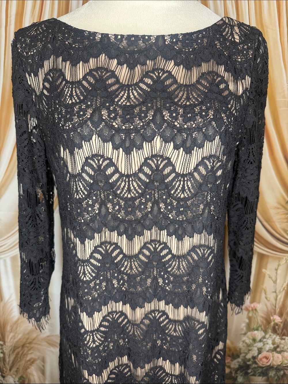 Jessica Howard Black Lace Long Sleeve Sheath Dress with Nude Underlay - Picture 3 of 7